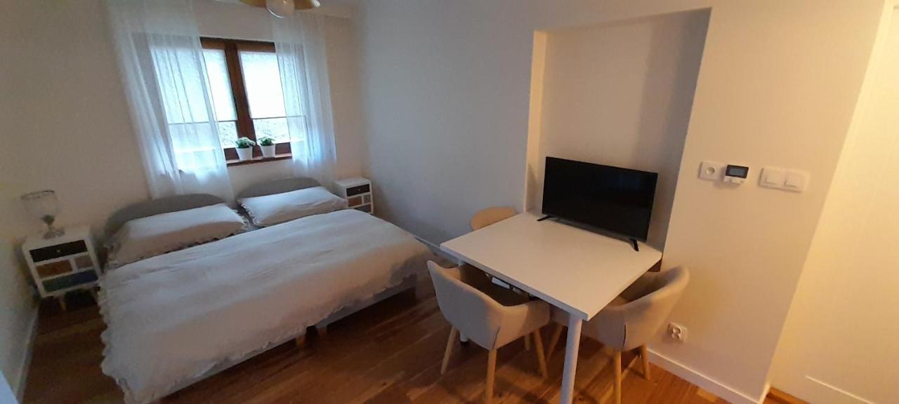 Apartamenty Emzetka Pobierowo Exteriör bild
